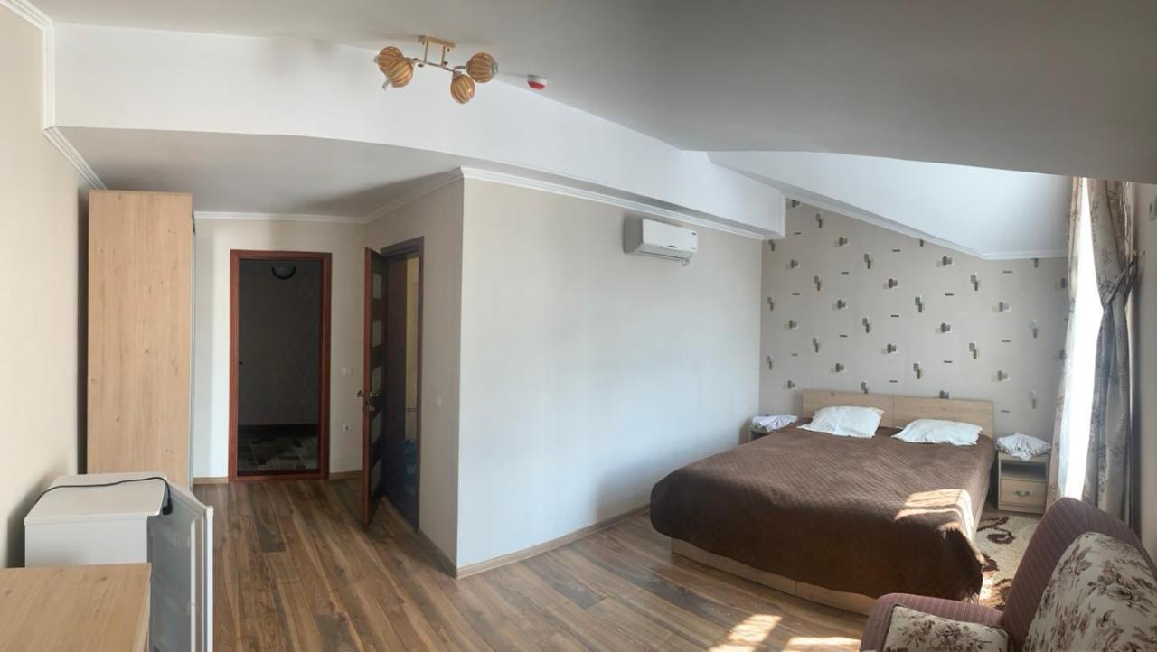 Richky Hotel Truskavets Eksteriør billede